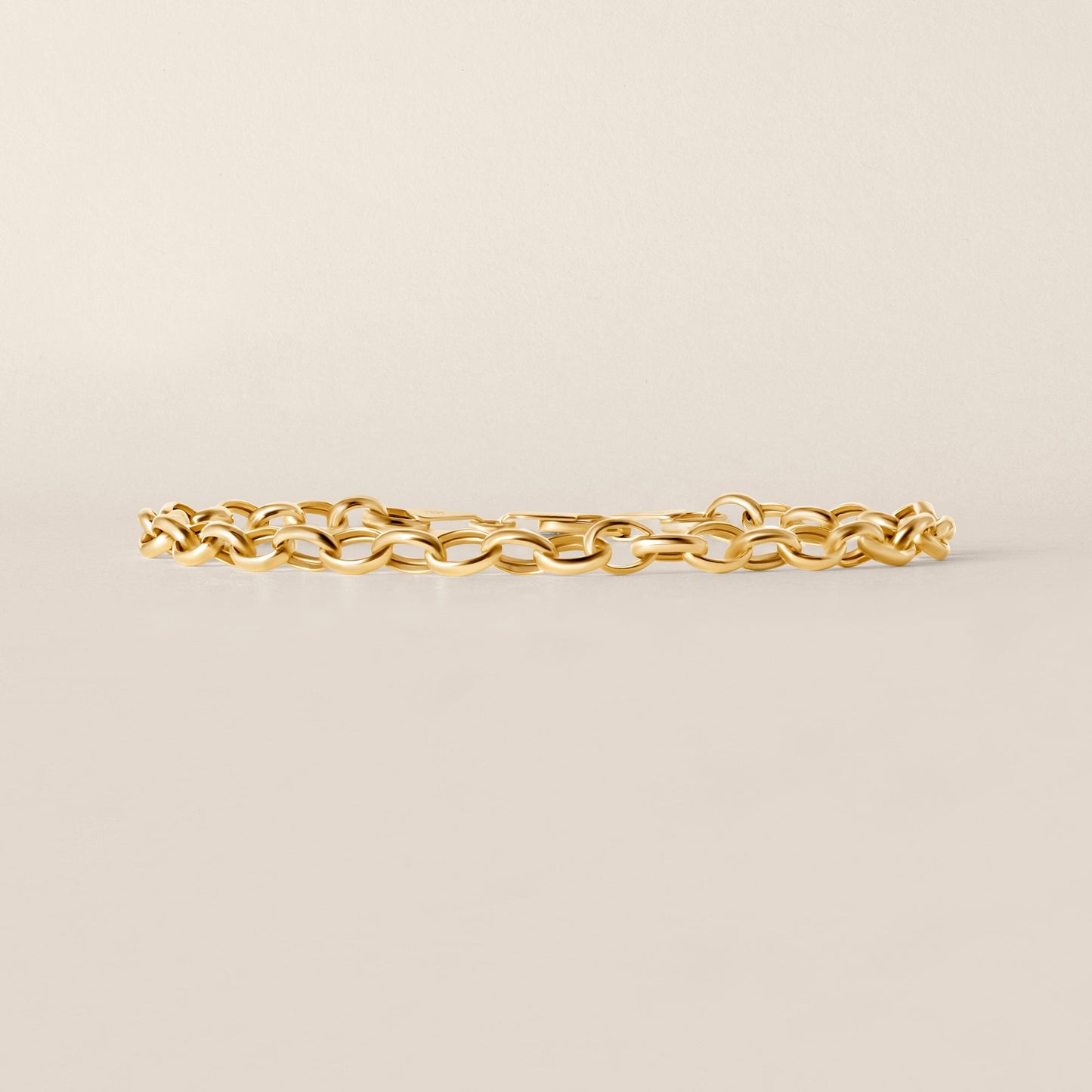Classic Gold Chain Link Bracelet