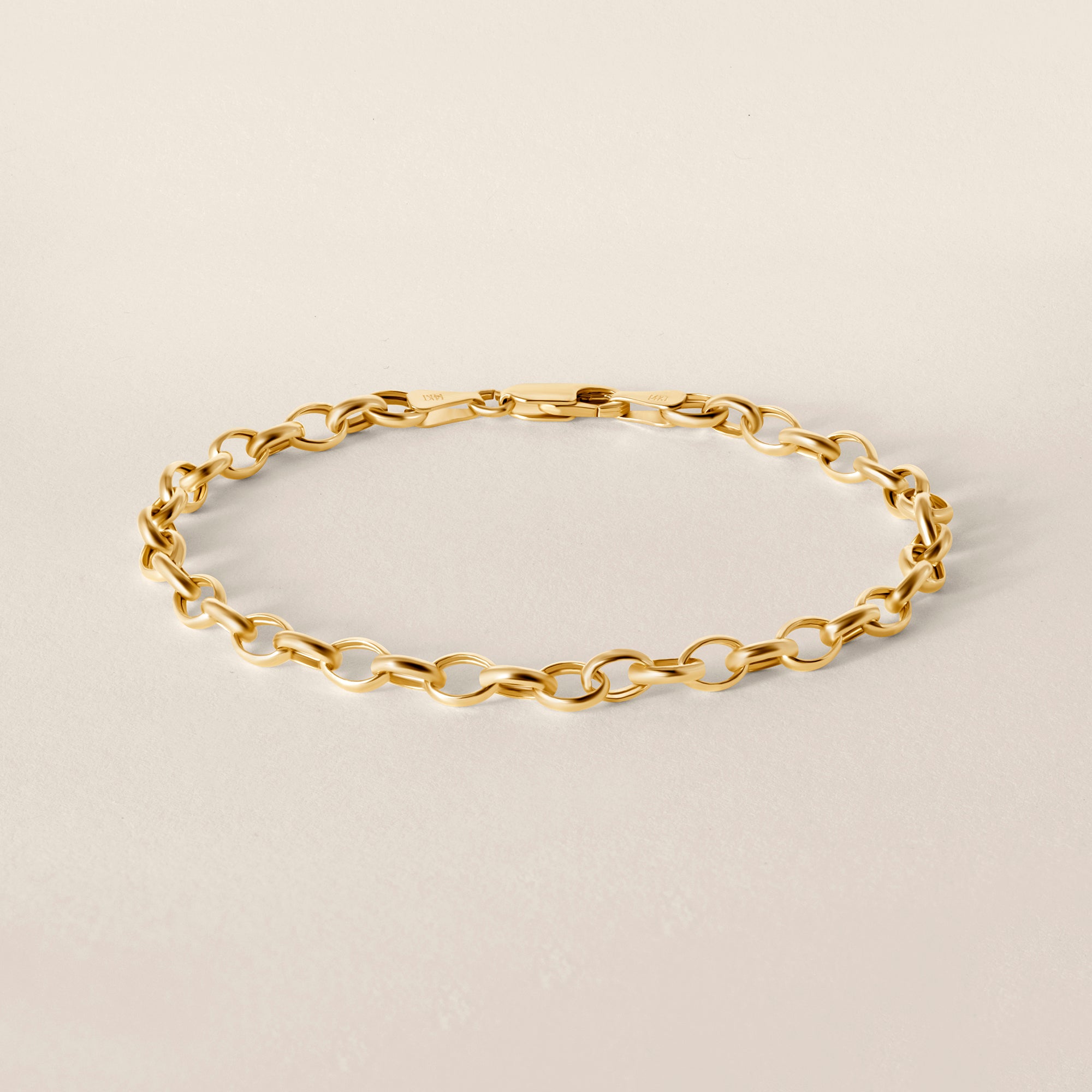 Classic Gold Chain Link Bracelet